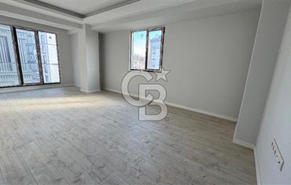 SULTANBEYLİ'NİN MERKEZİNDE MODERN BUTİK PROJEDE SATILIK 3+1