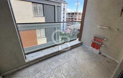 SULTANBEYLİ'NİN MERKEZİNDE MODERN BUTİK PROJEDE SATILIK 3+1
