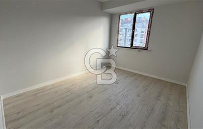 SULTANBEYLİ'NİN MERKEZİNDE MODERN BUTİK PROJEDE SATILIK 3+1
