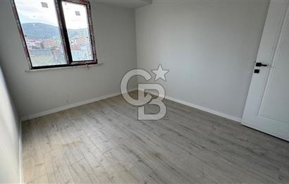 SULTANBEYLİ'NİN MERKEZİNDE MODERN BUTİK PROJEDE SATILIK 3+1