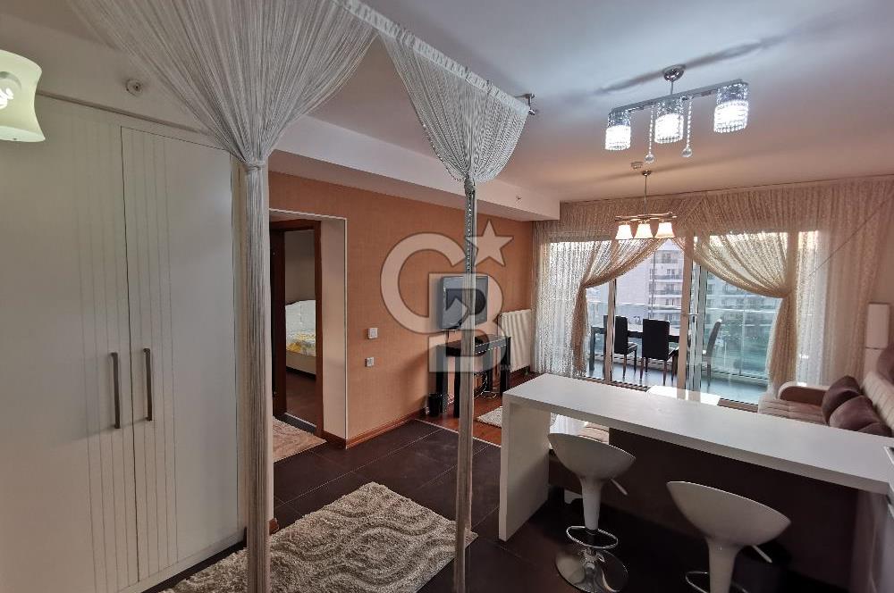 Karşıyaka Mavişehir Park Yaşam Eşyalı 1+1 Satılık Daire