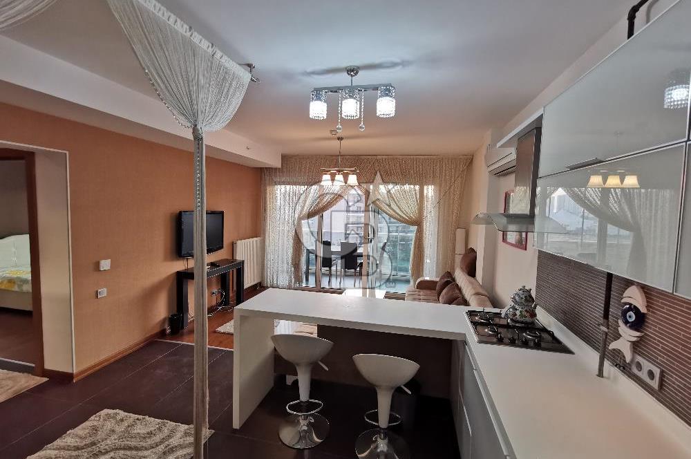 Karşıyaka Mavişehir Park Yaşam Eşyalı 1+1 Satılık Daire