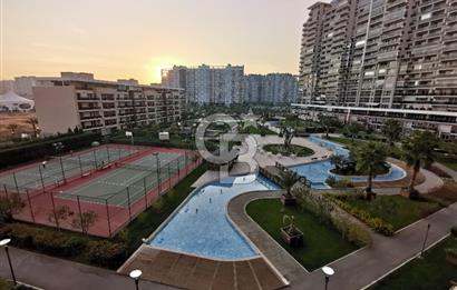 Karşıyaka Mavişehir Park Yaşam Eşyalı 1+1 Satılık Daire