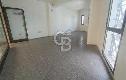İZMİR, KEMERALTI, ANTİKACILAR ÇARŞISI 40 M2 KİRALIK DÜKKAN