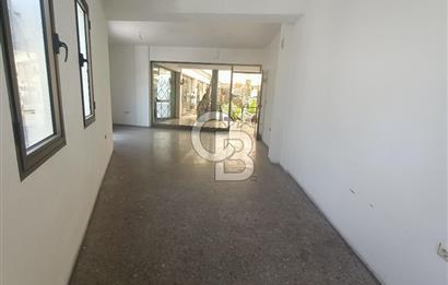 İZMİR, KEMERALTI, ANTİKACILAR ÇARŞISI 40 M2 KİRALIK DÜKKAN