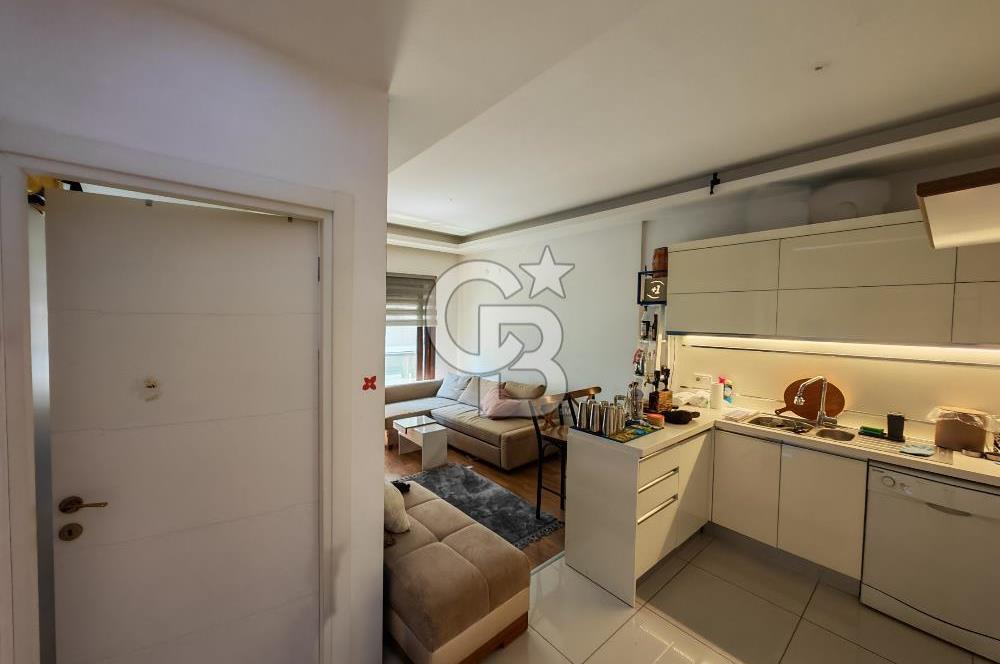 Karşıyaka Yalı Mahallesi Mavişehir Elara Sitesi Eşyalı 1+1 Satılık Daire