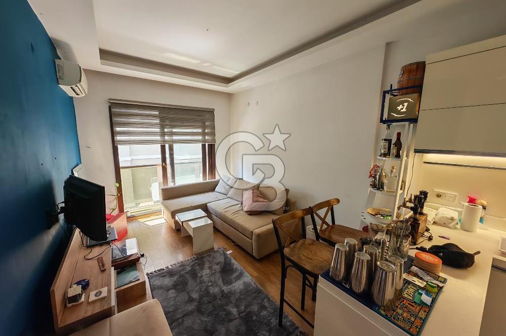 Karşıyaka Yalı Mahallesi Mavişehir Elara Sitesi Eşyalı 1+1 Satılık Daire