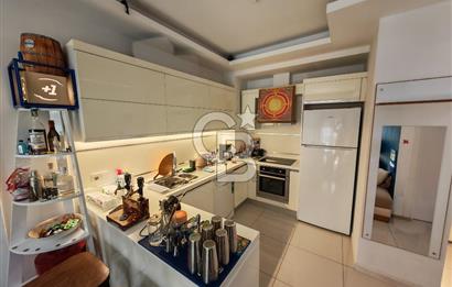 Karşıyaka Yalı Mahallesi Mavişehir Elara Sitesi Eşyalı 1+1 Satılık Daire
