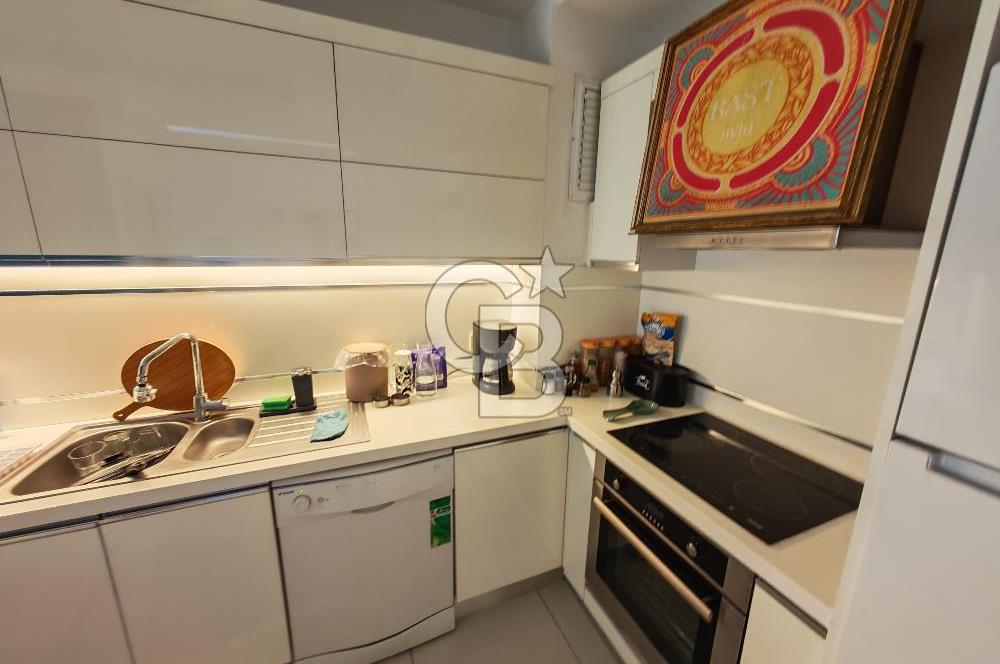 Karşıyaka Yalı Mahallesi Mavişehir Elara Sitesi Eşyalı 1+1 Satılık Daire