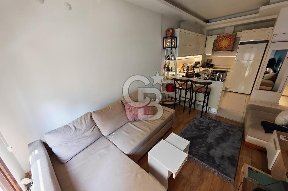 Karşıyaka Yalı Mahallesi Mavişehir Elara Sitesi Eşyalı 1+1 Satılık Daire