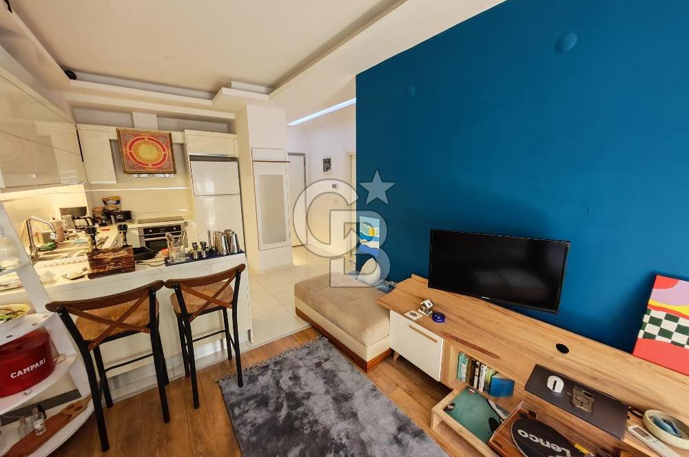 Karşıyaka Yalı Mahallesi Mavişehir Elara Sitesi Eşyalı 1+1 Satılık Daire