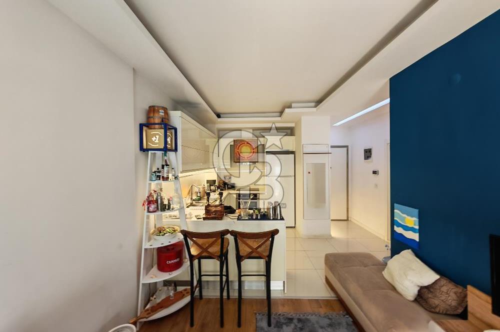 Karşıyaka Yalı Mahallesi Mavişehir Elara Sitesi Eşyalı 1+1 Satılık Daire