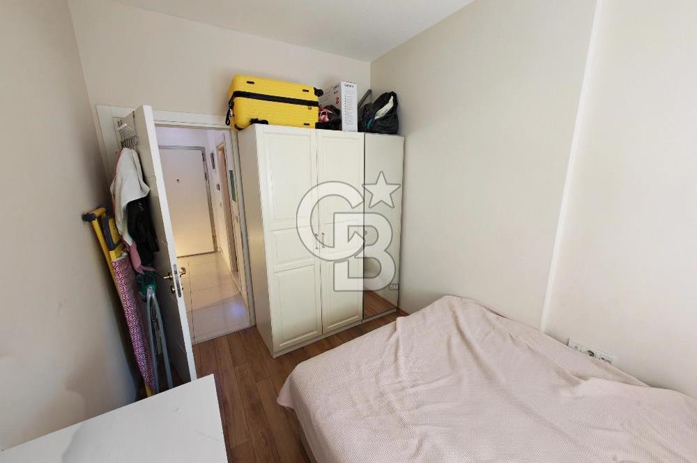 Karşıyaka Yalı Mahallesi Mavişehir Elara Sitesi Eşyalı 1+1 Satılık Daire