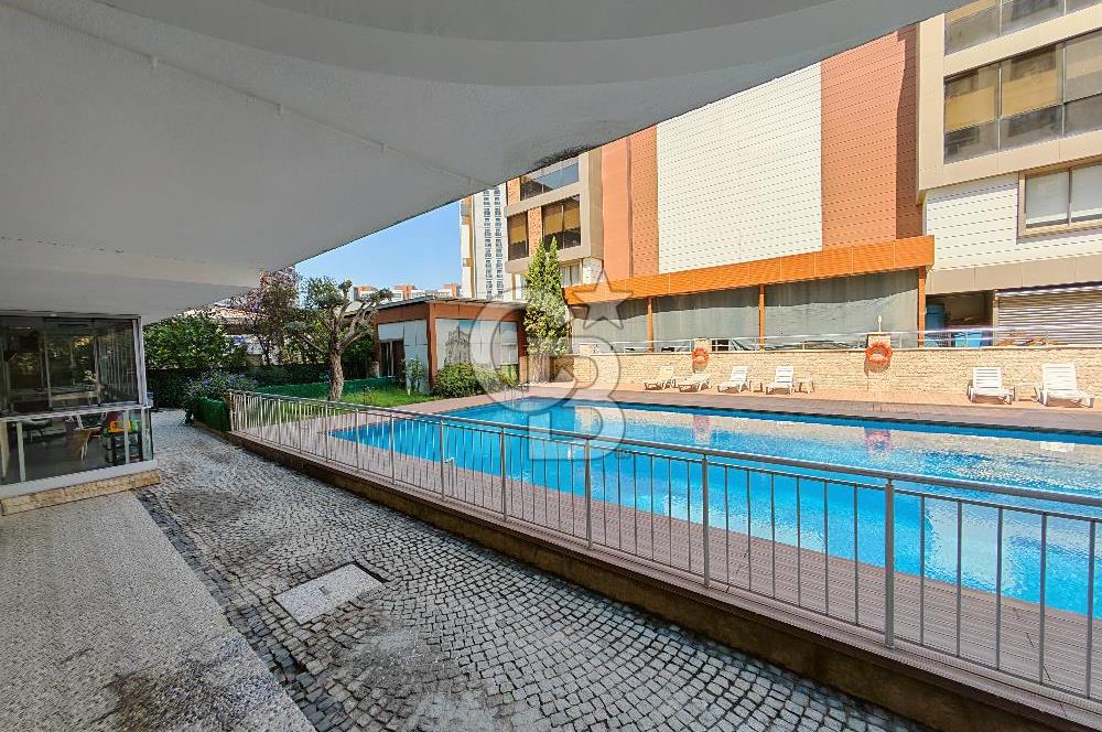 Karşıyaka Yalı Mahallesi Mavişehir Elara Sitesi Eşyalı 1+1 Satılık Daire