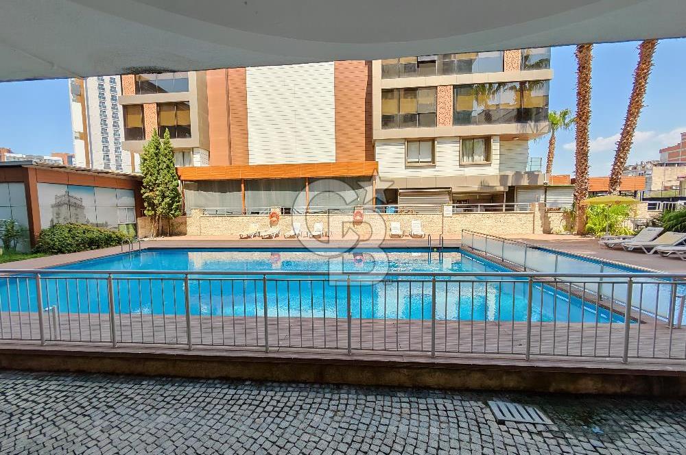 Karşıyaka Yalı Mahallesi Mavişehir Elara Sitesi Eşyalı 1+1 Satılık Daire