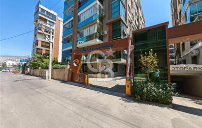 Karşıyaka Yalı Mahallesi Mavişehir Elara Sitesi Eşyalı 1+1 Satılık Daire