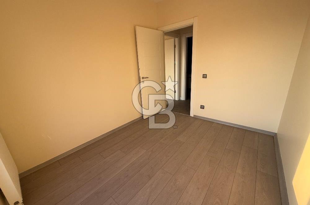 Karlıktepe Mahallesi, Spor Caddesi, No:19B, 34870 Kartal / İstanbul. 