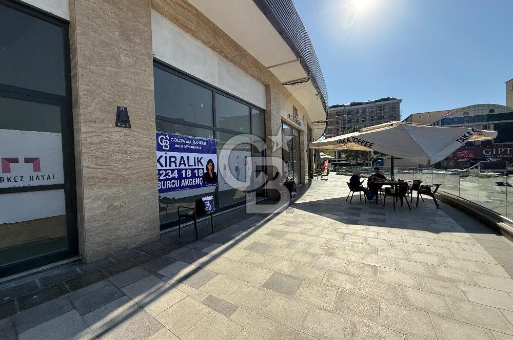 SULTANBEYLİ HAYAT ÇARŞIDA 76 M² VİTRİNLİ KİRALIK DÜKKÂN