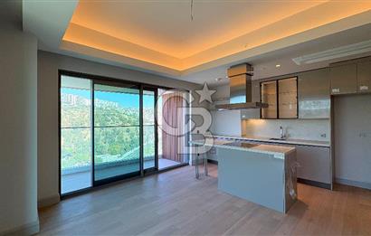 Neva Yalı'da Satılık 1+1 Deniz ve Şehir Manzaralı Daire