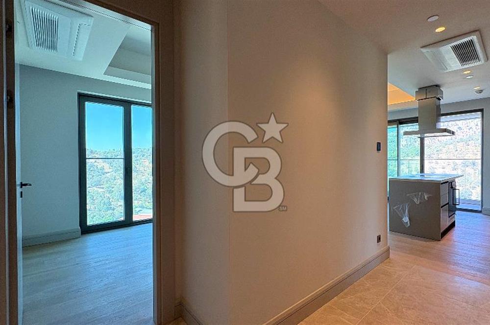 Neva Yalı'da Satılık 1+1 Deniz ve Şehir Manzaralı Daire