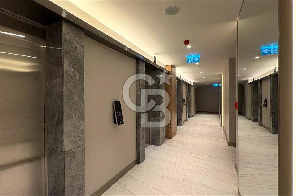 Neva Yalı'da Satılık 1+1 Deniz ve Şehir Manzaralı Daire