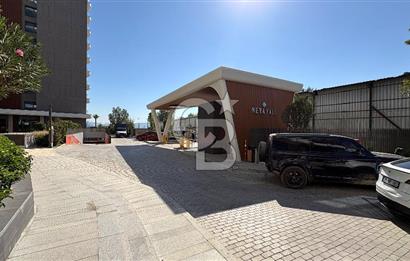 Neva Yalı'da Satılık 1+1 Deniz ve Şehir Manzaralı Daire