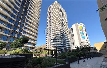 Neva Yalı'da Satılık 1+1 Deniz ve Şehir Manzaralı Daire