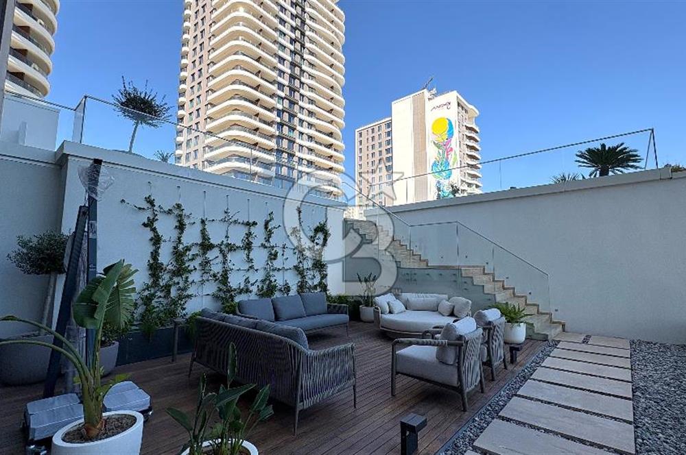 Neva Yalı'da Satılık 1+1 Deniz ve Şehir Manzaralı Daire