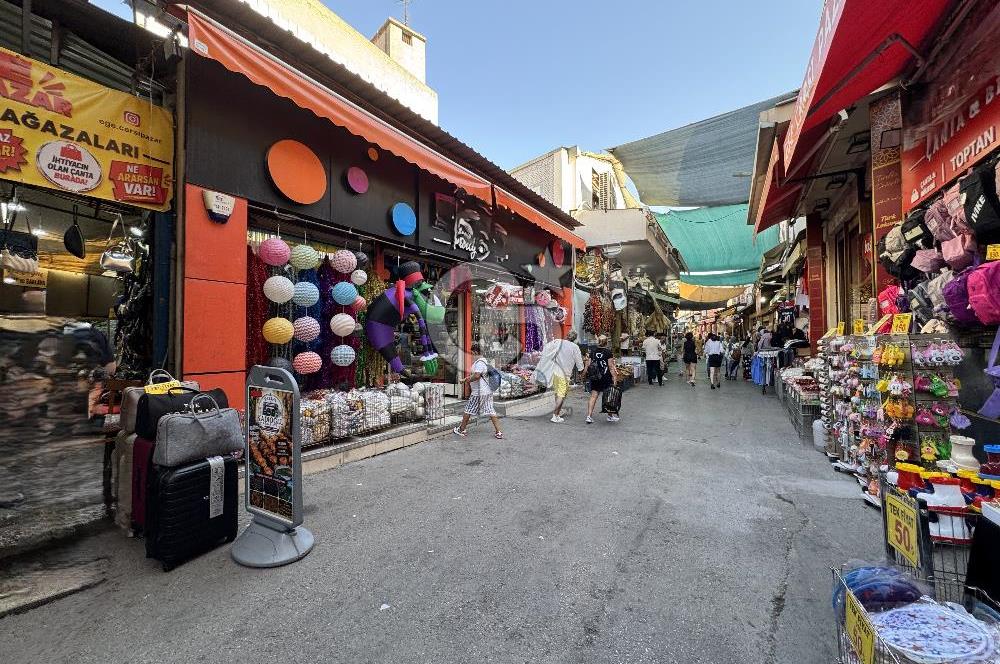 KEMERALTI'NDA 4 KATLI ASANSÖRLÜ,720 M² KAPALI ALANLI TİCARİ BİNA