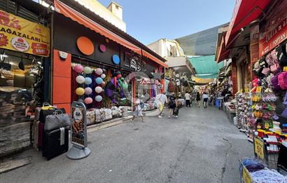 KEMERALTI'NDA 4 KATLI ASANSÖRLÜ,720 M² KAPALI ALANLI TİCARİ BİNA