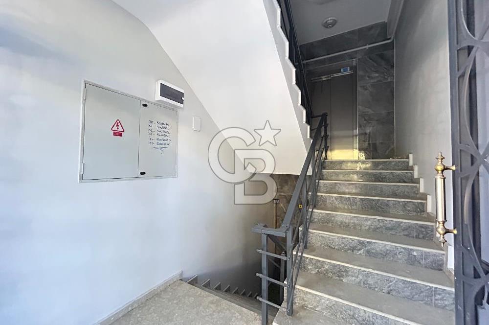ÖZEL KÖRFEZ HASTANESİ YANINDA 2 YAŞINDA SATILIK 3+1 DAİRE