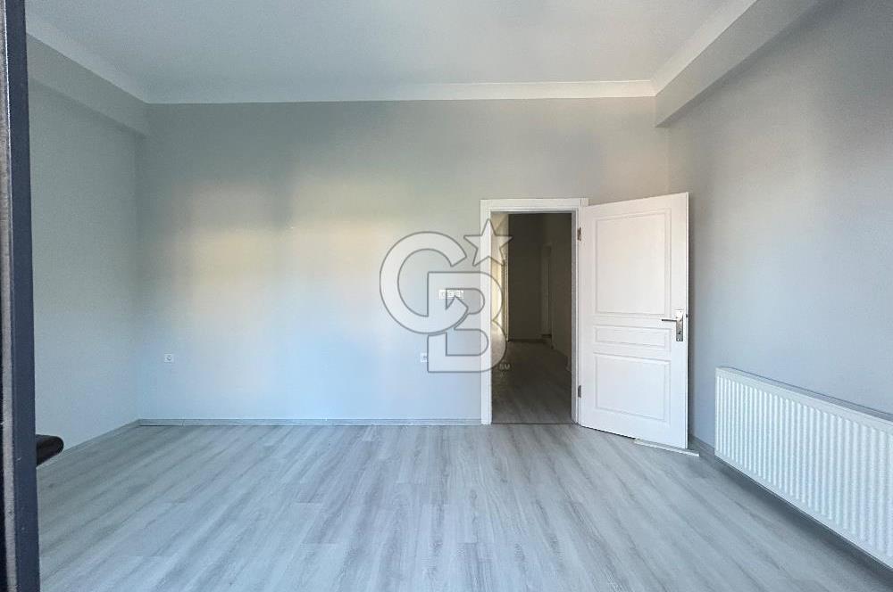 ÖZEL KÖRFEZ HASTANESİ YANINDA 2 YAŞINDA SATILIK 3+1 DAİRE