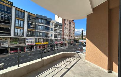 ÖZEL KÖRFEZ HASTANESİ YANINDA 2 YAŞINDA SATILIK 3+1 DAİRE