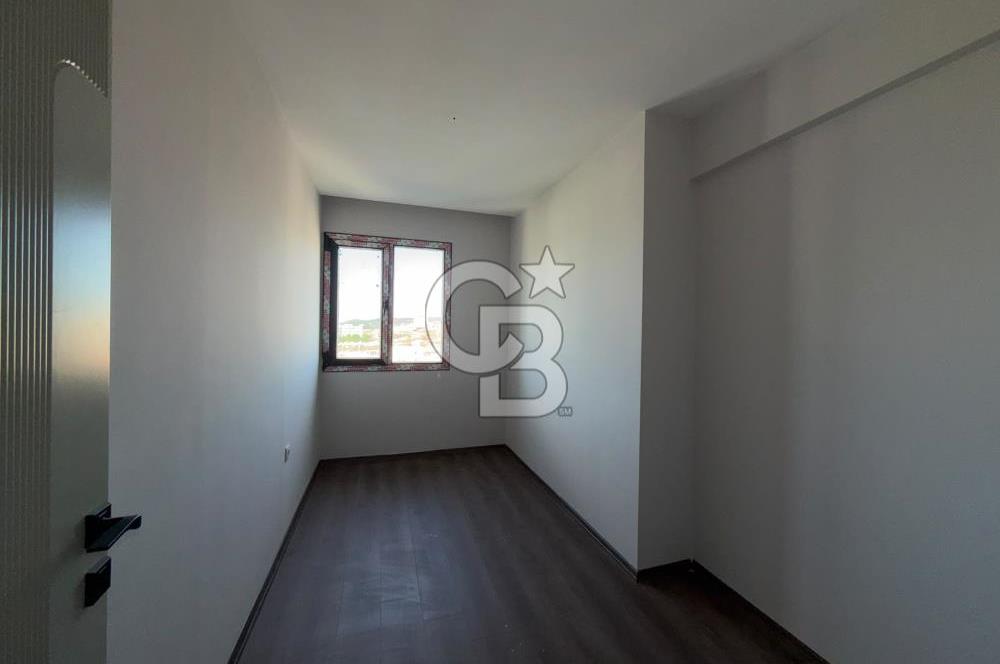 Menemen Esatpaşa'da Site İçi Kiralık 3+1 Modern Daire