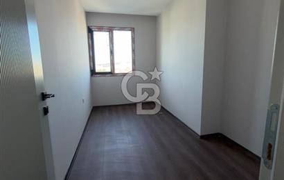 Menemen Esatpaşa'da Site İçi Kiralık 3+1 Modern Daire