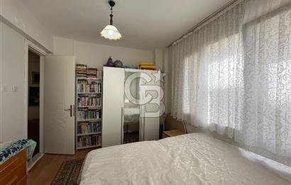   KARABURUN MERKEZDE PANORAMİK DENİZ MANZARALI, ÖZEL BAHÇELİ 2+1 DAİRE