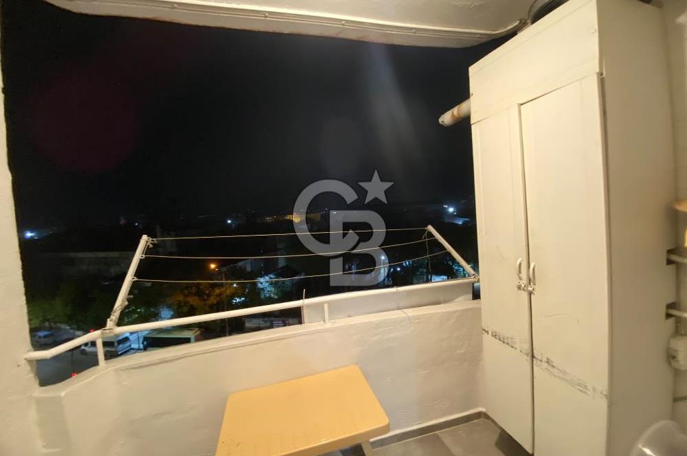 MANİSA ŞEHİTLER CADDESİ ÇİFT CEPHE TADİLATLI GENİŞ MANZARALI 3+1 SATILIK 