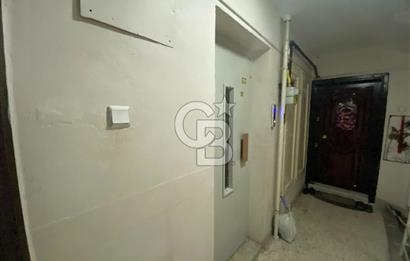 MANİSA ŞEHİTLER CADDESİ ÇİFT CEPHE TADİLATLI GENİŞ MANZARALI 3+1 SATILIK 