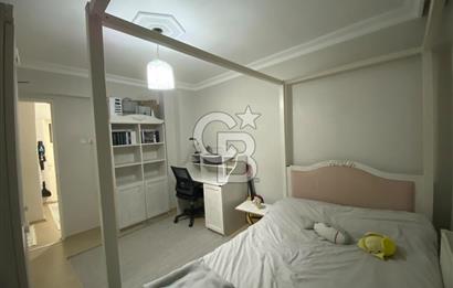 MANİSA ŞEHİTLER CADDESİ ÇİFT CEPHE TADİLATLI GENİŞ MANZARALI 3+1 SATILIK 