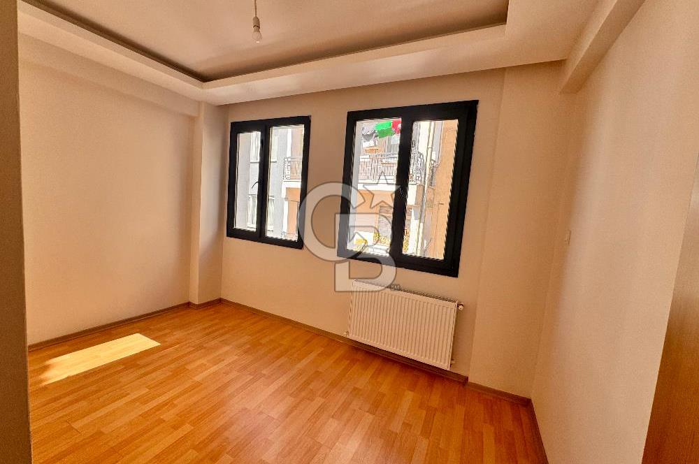 KARŞIYAKA NALDÖKEN‘DE LEBIDERYA DENIZ MANZARALI DAİRE