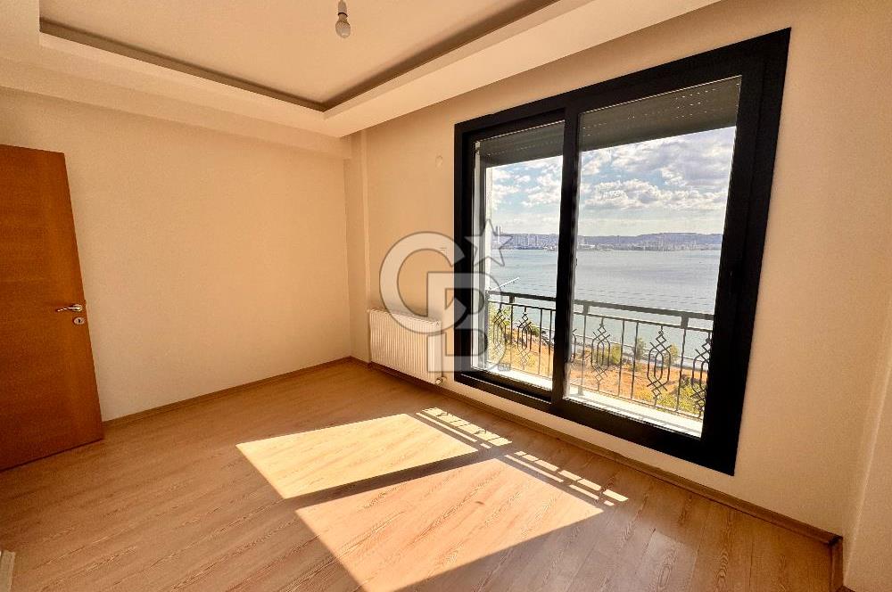 KARŞIYAKA NALDÖKEN‘DE LEBIDERYA DENIZ MANZARALI DAİRE