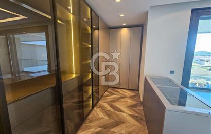 Urla Kuşçular 1.750 m² Arsa Payı İçinde Satılık 5+1 Lüks Villa