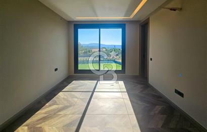 Urla Kuşçular 1.750 m² Arsa Payı İçinde Satılık 5+1 Lüks Villa