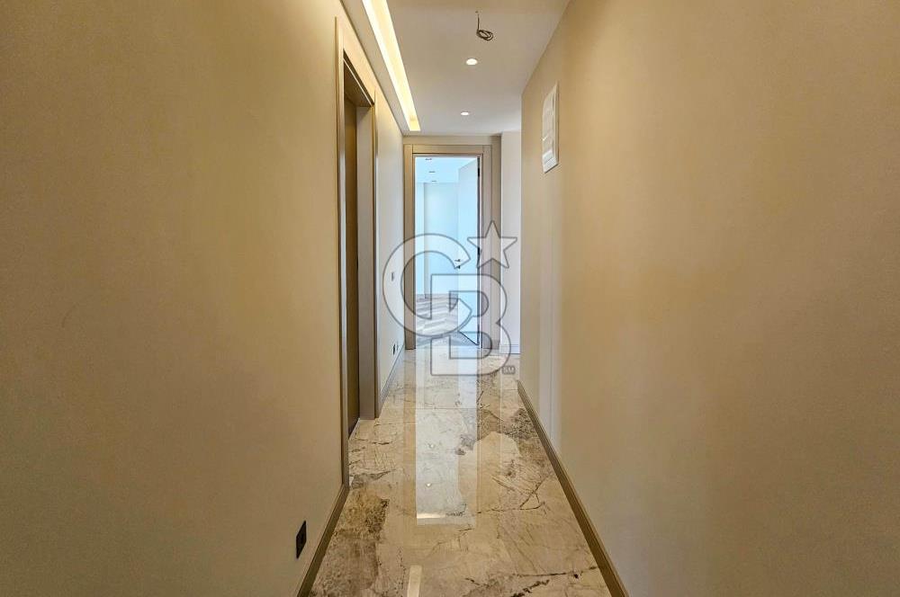 Urla Kuşçular 1.750 m² Arsa Payı İçinde Satılık 5+1 Lüks Villa