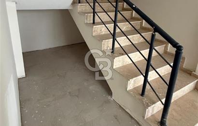 SAPANCA ÜNLÜCE DE KESİNTİSİZ GÖL MANZARALI VİLLA