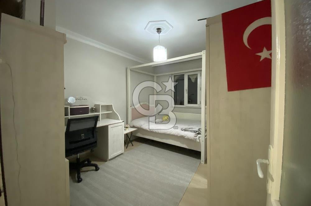 MANİSA ŞEHİTLER CADDESİ ÇİFT CEPHE TADİLATLI GENİŞ MANZARALI 3+1 SATILIK 