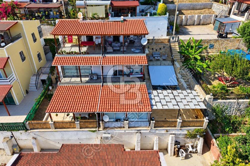 Coldwell Banker Güvencesiyle Merkezi Konumda Satılık 3+1 Villa