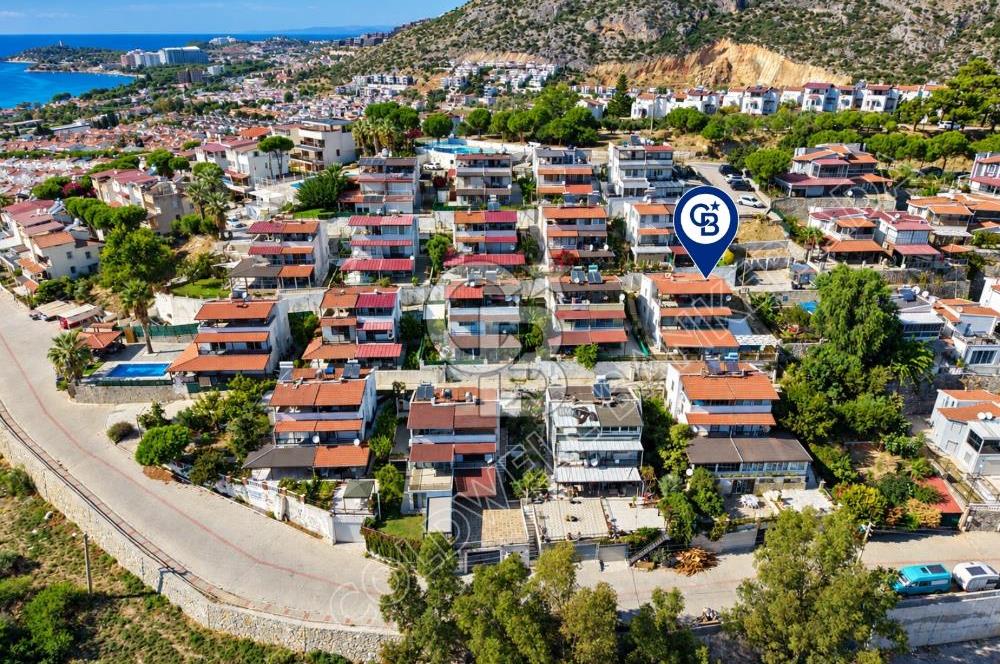 Coldwell Banker Güvencesiyle Merkezi Konumda Satılık 3+1 Villa