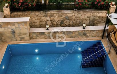 Coldwell Banker Güvencesiyle Merkezi Konumda Satılık 3+1 Villa
