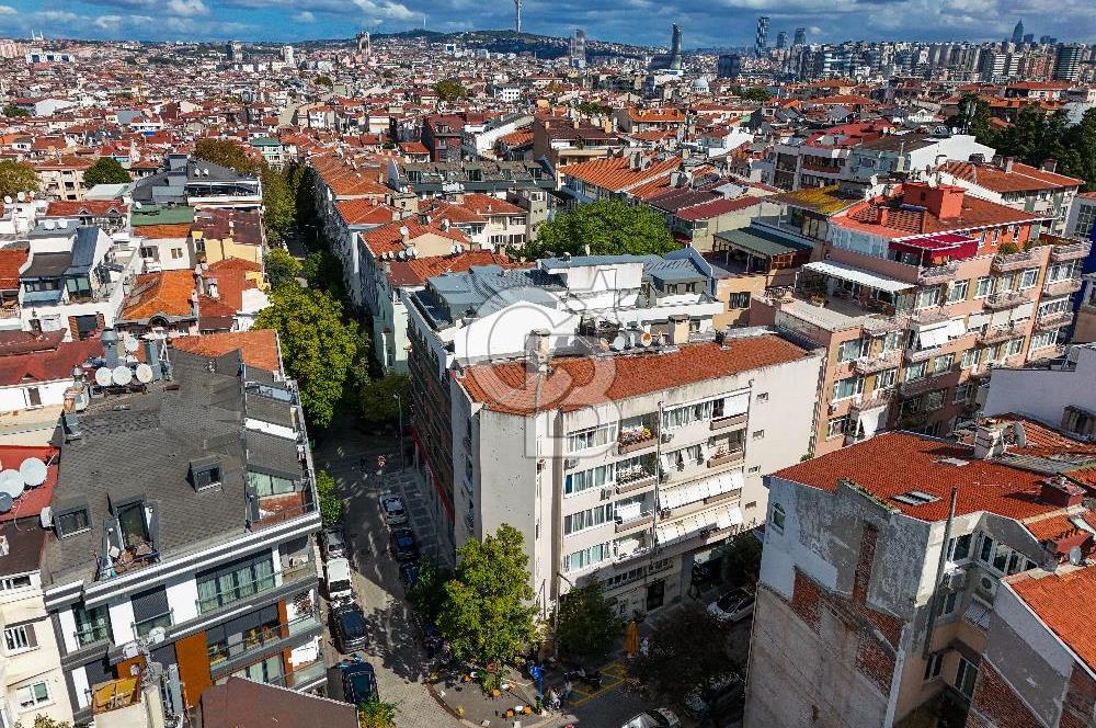 KADIKÖY MODA'DA BANKA KİRACILI EMSALSİZ SATILIK FIRSAT DÜKKAN